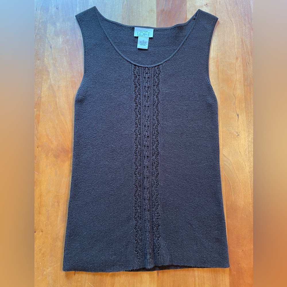 LOFT - Sleeveless sweater with lace like stitching down the center - Size S